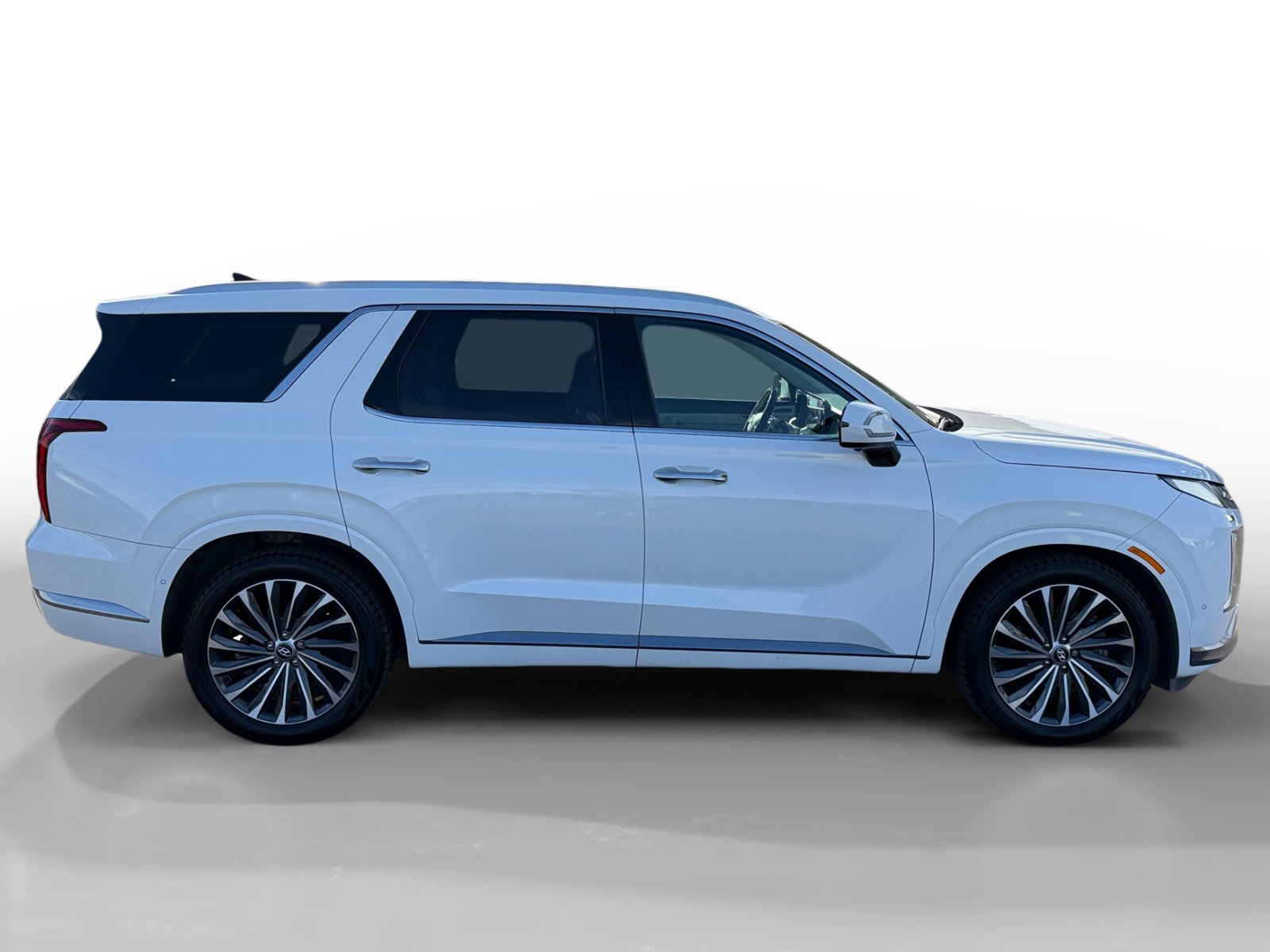 Used 2023 Hyper White Hyundai Calligraphy image 6