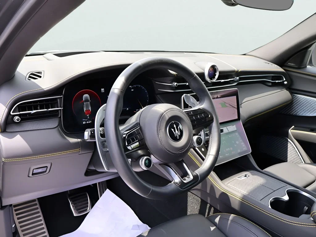 Used 2023 Grigio Lava Opaco Matte Maserati Trofeo image 19