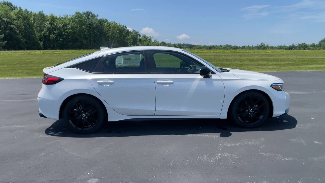 2025 Honda Civic Hatchback Sport - Photo 9