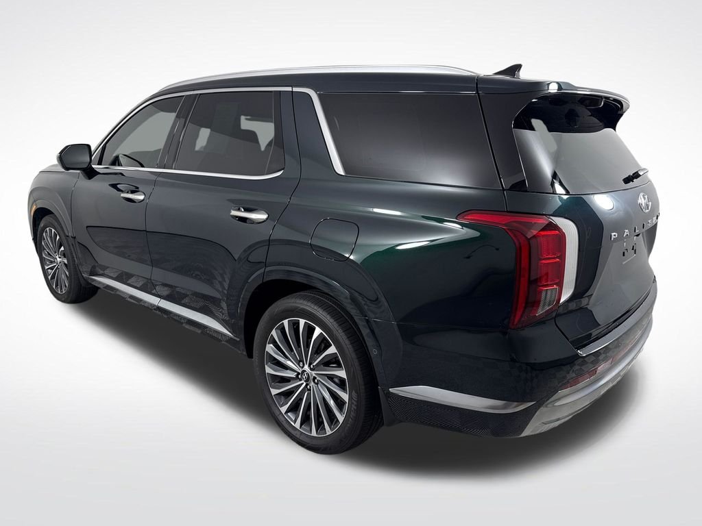 Certified Used 2025 Green Hyundai Calligraphy image 6