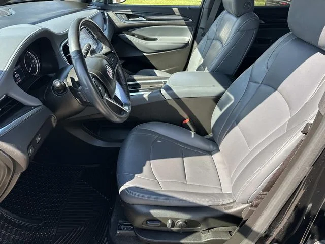 Used 2023 Black Buick Essence image 19