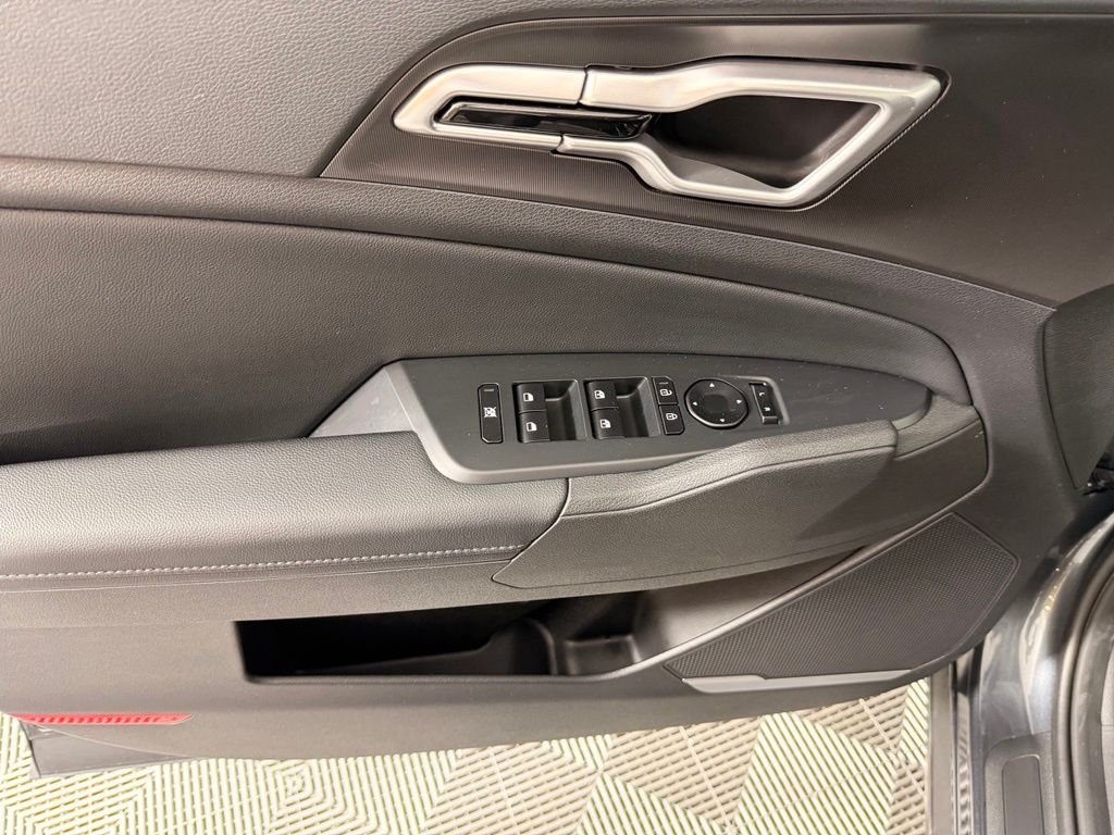 Used 2026 Gravity Gray Kia EX image 19