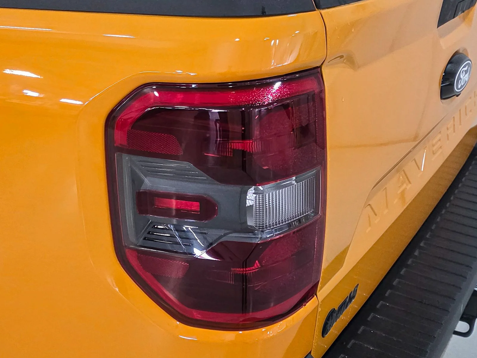 New 2026 Orange Fury Metallic Tri-Coat Ford XLT image 15