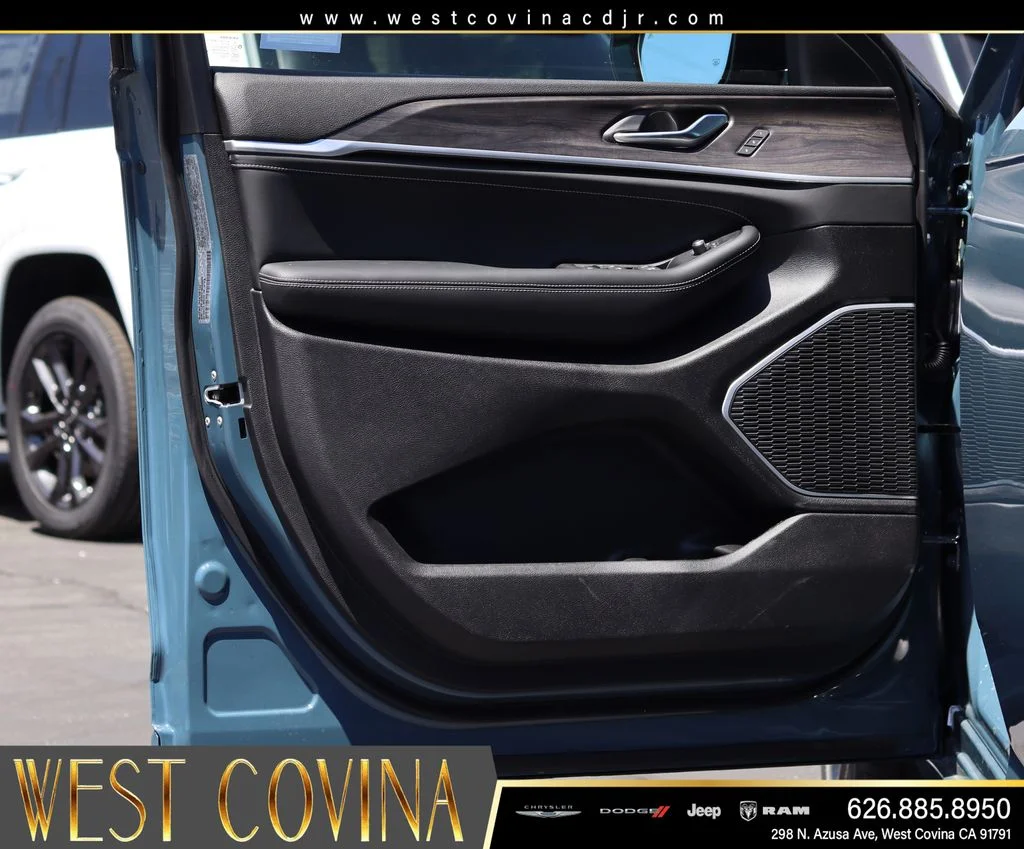 New 2026 Steel Blue Jeep Limited Reserve image 11