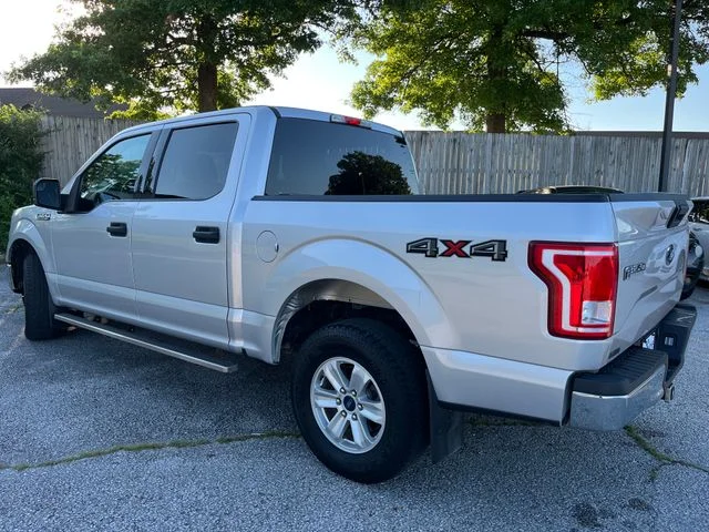 Used 2018 Silver Ford XLT image 3