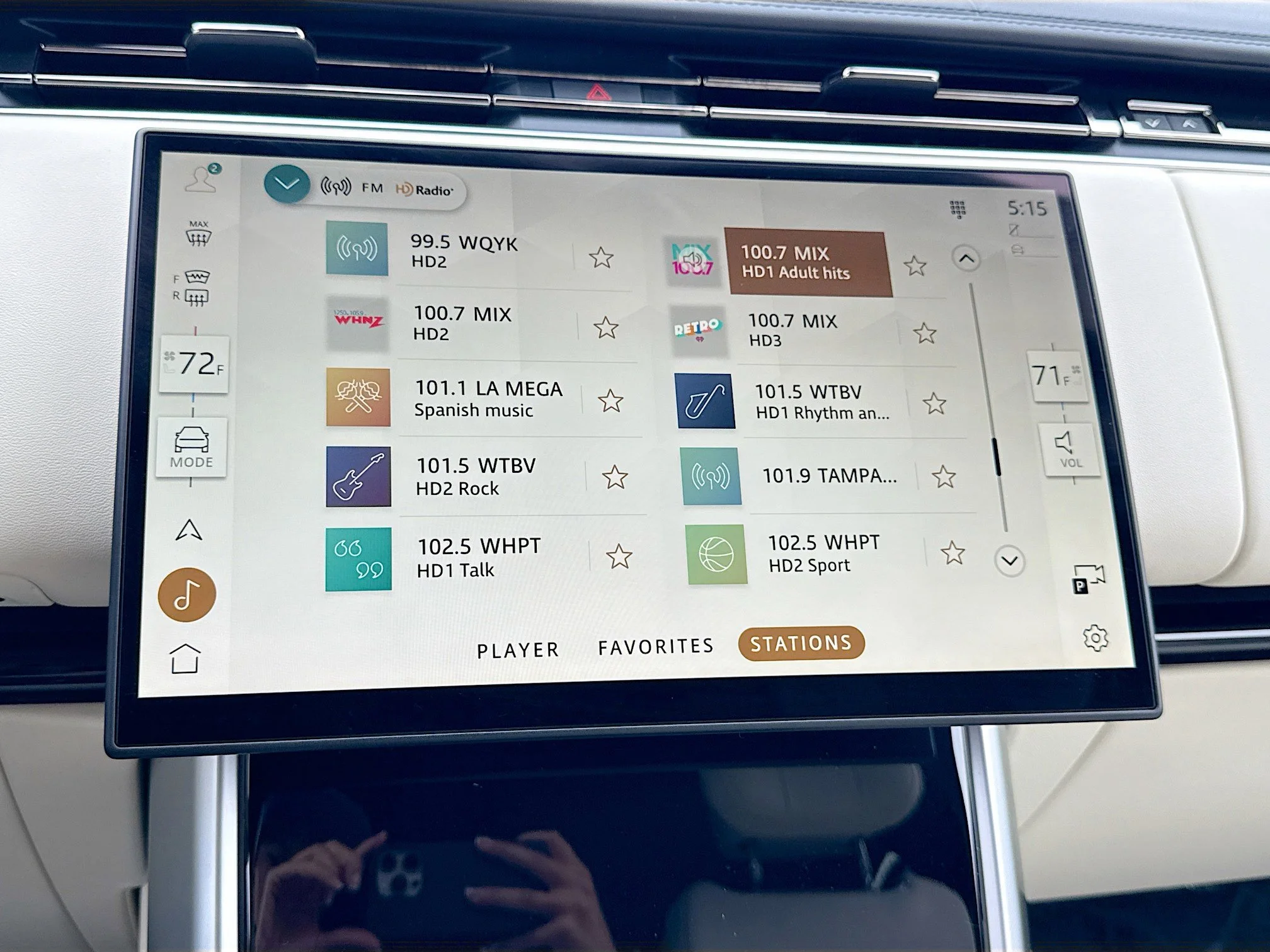 New 2026 Sunset Gold Land Rover Autobiography image 28