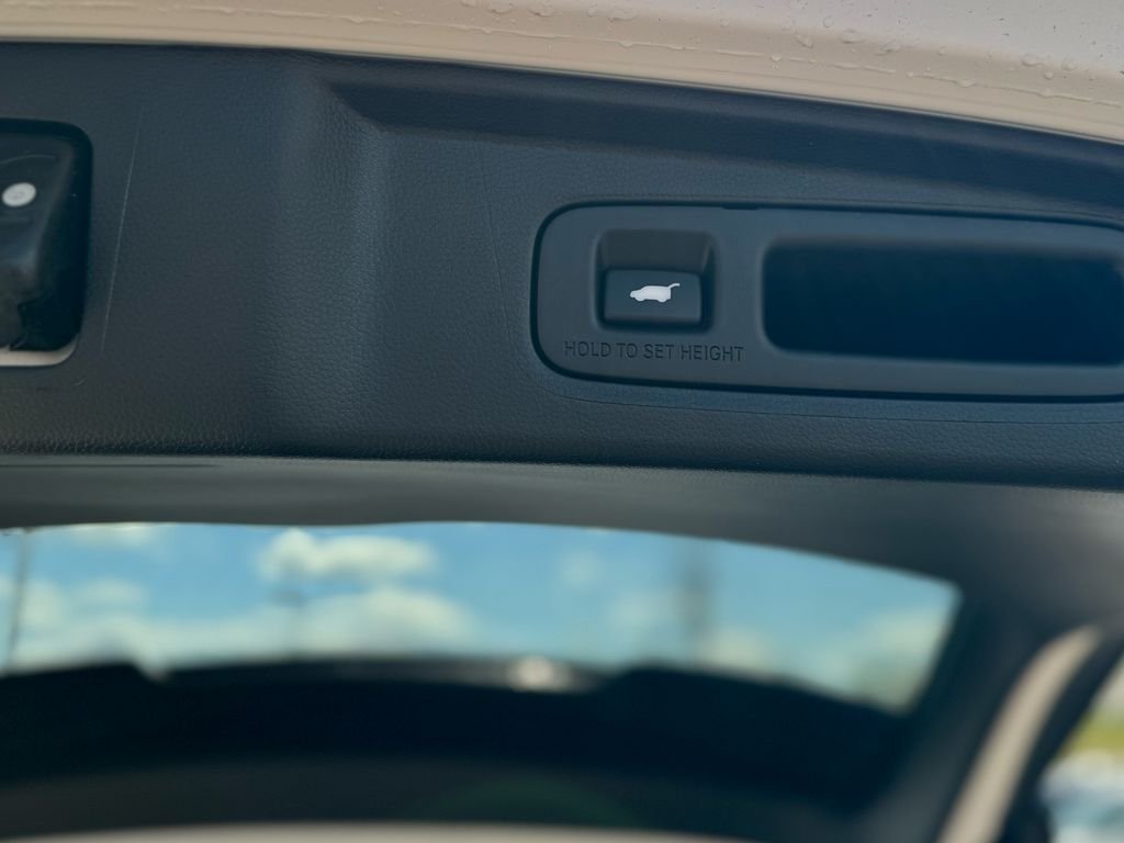 2026 Honda CR-V Sport-L - Photo 17