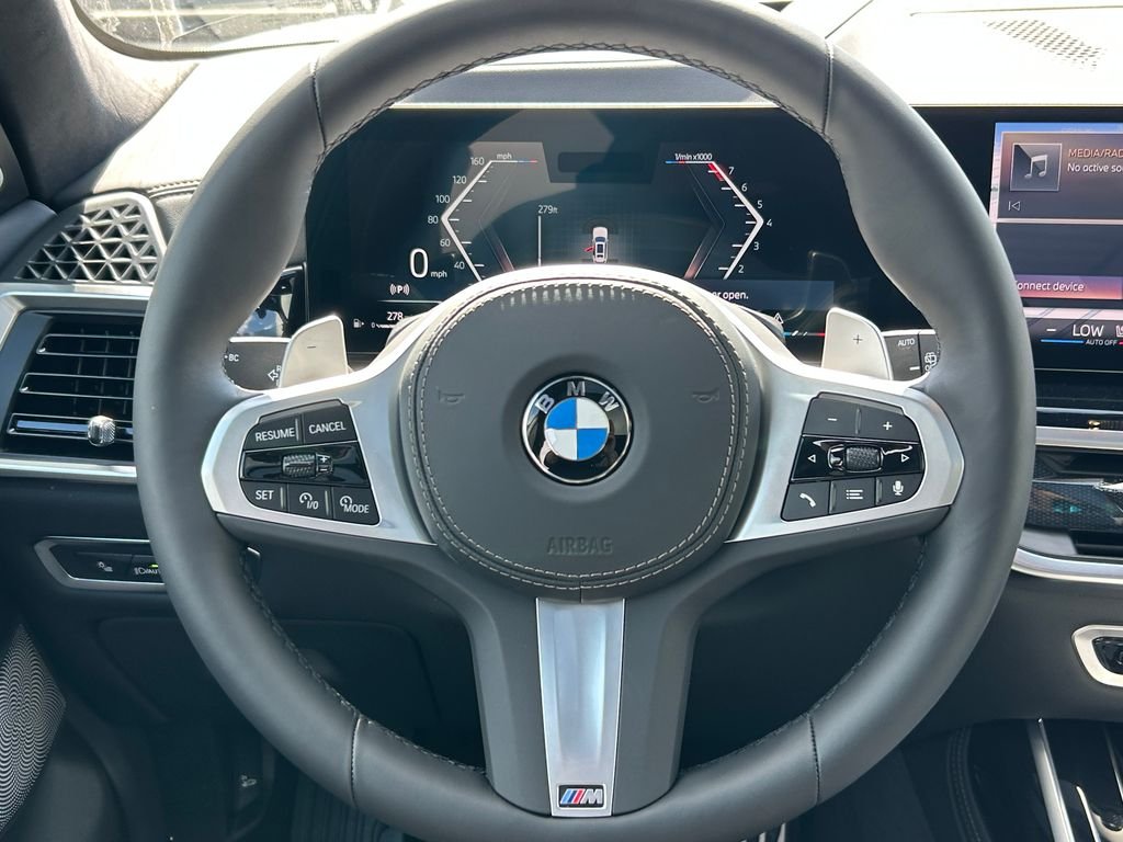 New 2027 Mineral White Metallic BMW xDrive40i image 18