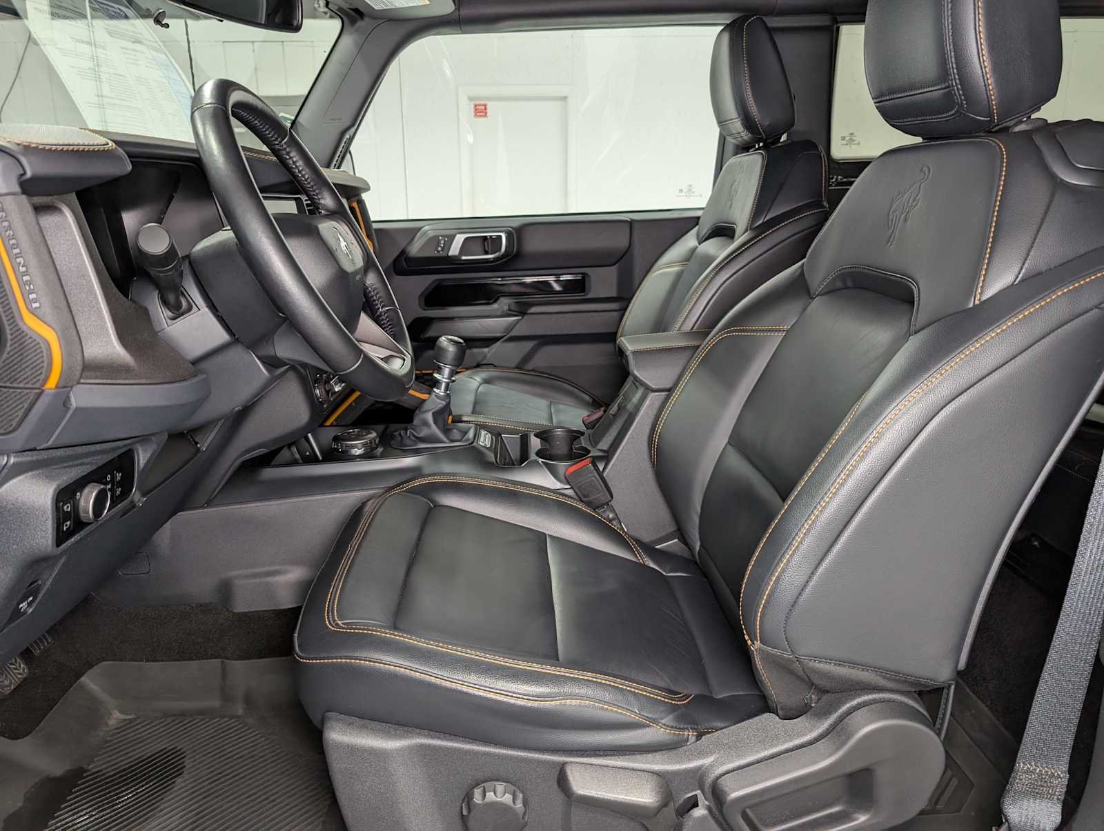 Used 2024 Shadow Black Ford Badlands image 4
