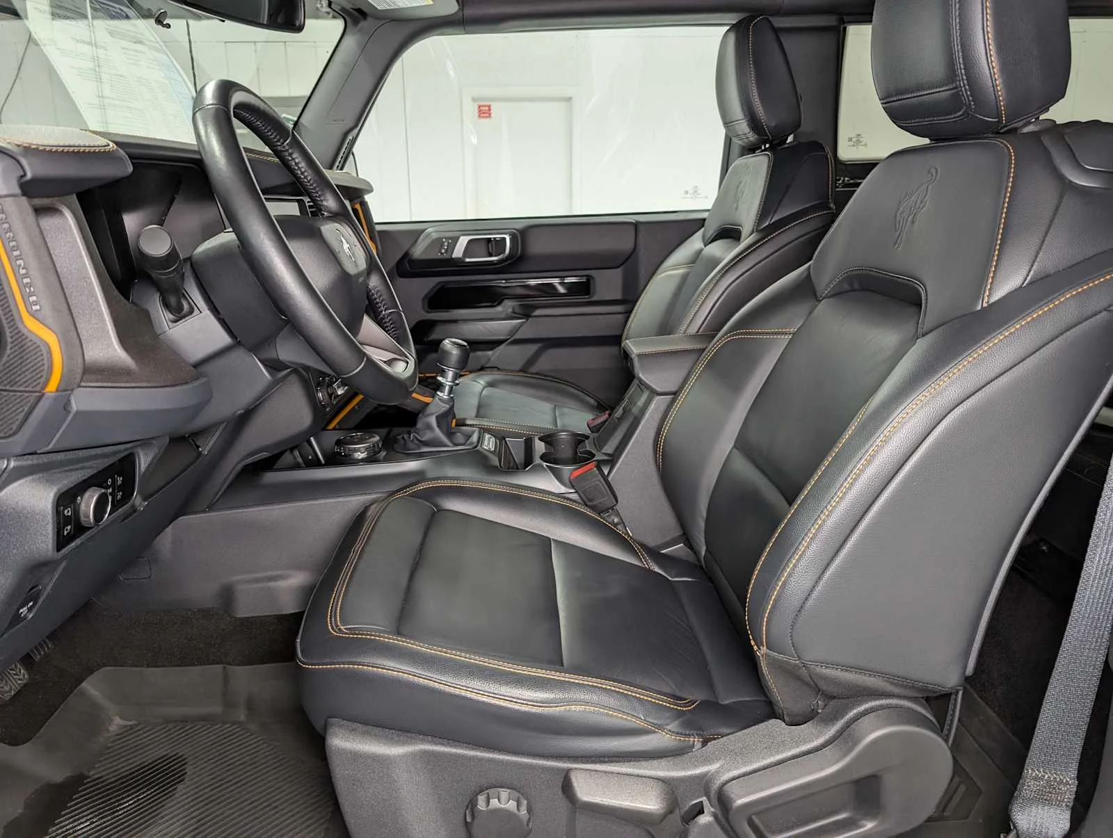 Used 2024 Shadow Black Ford Badlands image 4
