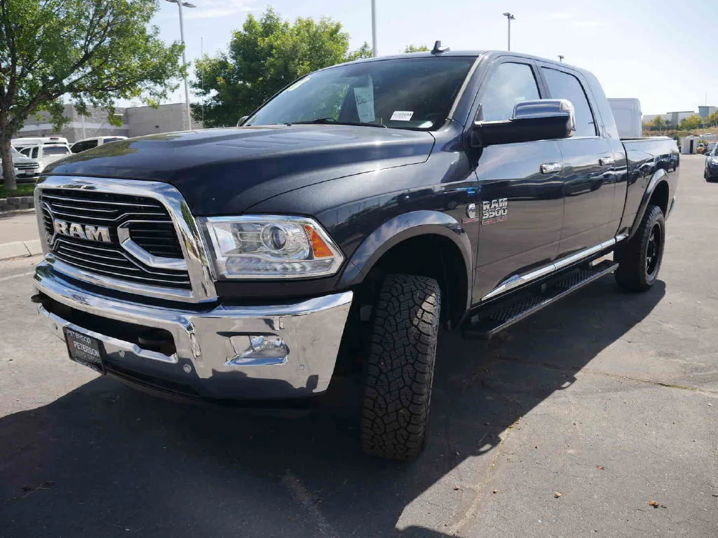 Used 2018 Gray Ram Laramie Longhorn image 3