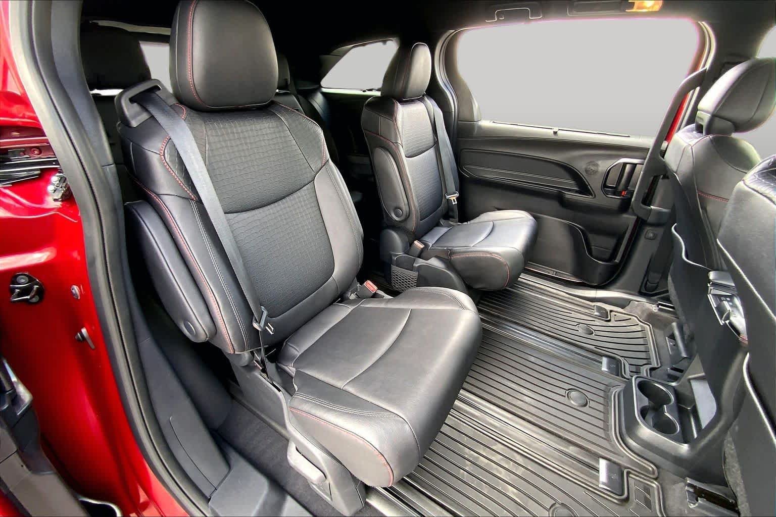 Used 2026 Ruby Flare Pearl Toyota XSE image 19