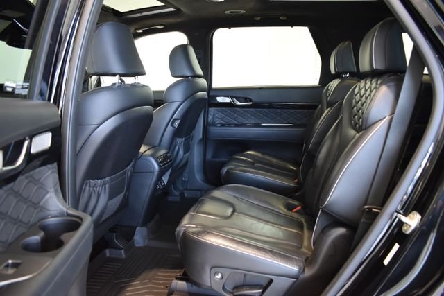 Used 2020 Black Hyundai Limited image 15
