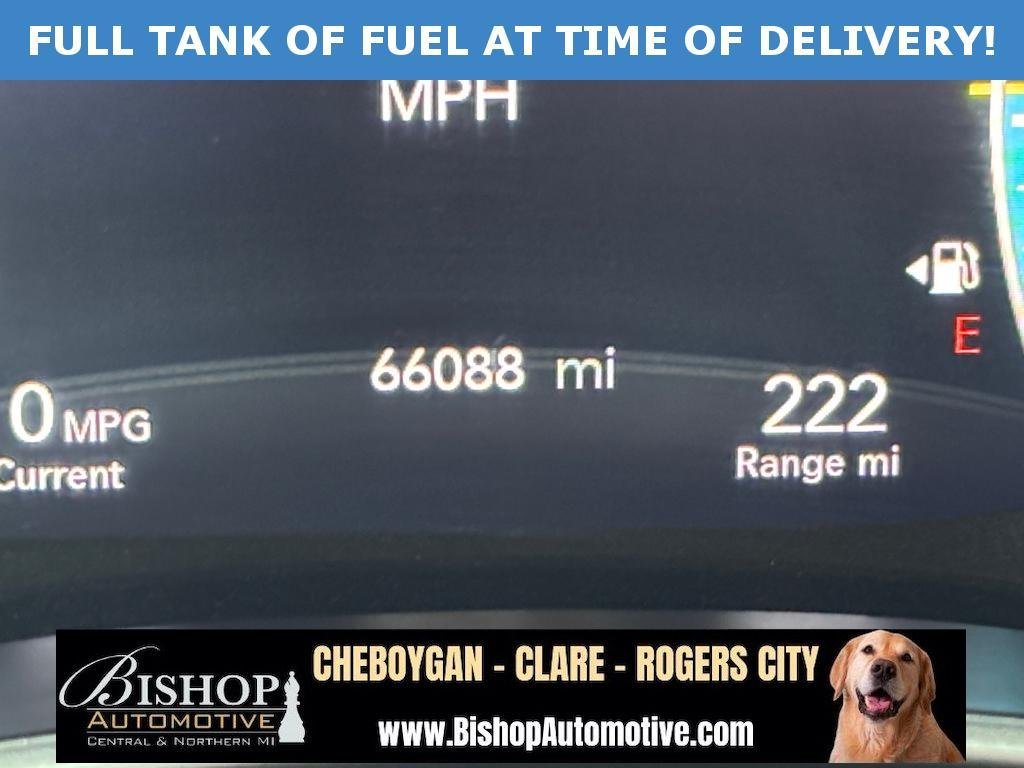 Pre-Owned 2023 Chrysler Pacifica Touring L image 5