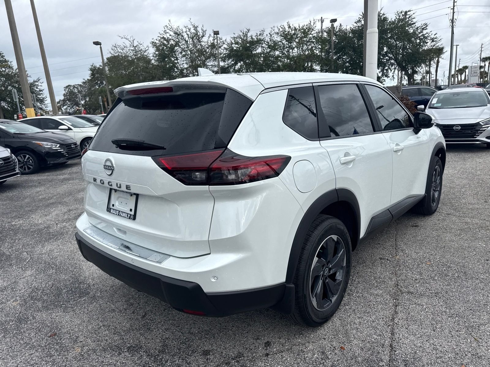 New 2026 Nissan Rogue SV 4D Sport Utility