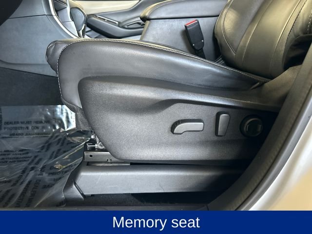 Used 2020 White Subaru Limited image 14