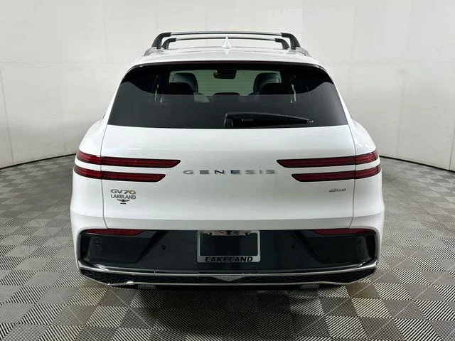 New 2026 White Genesis 2.5T Advanced image 5