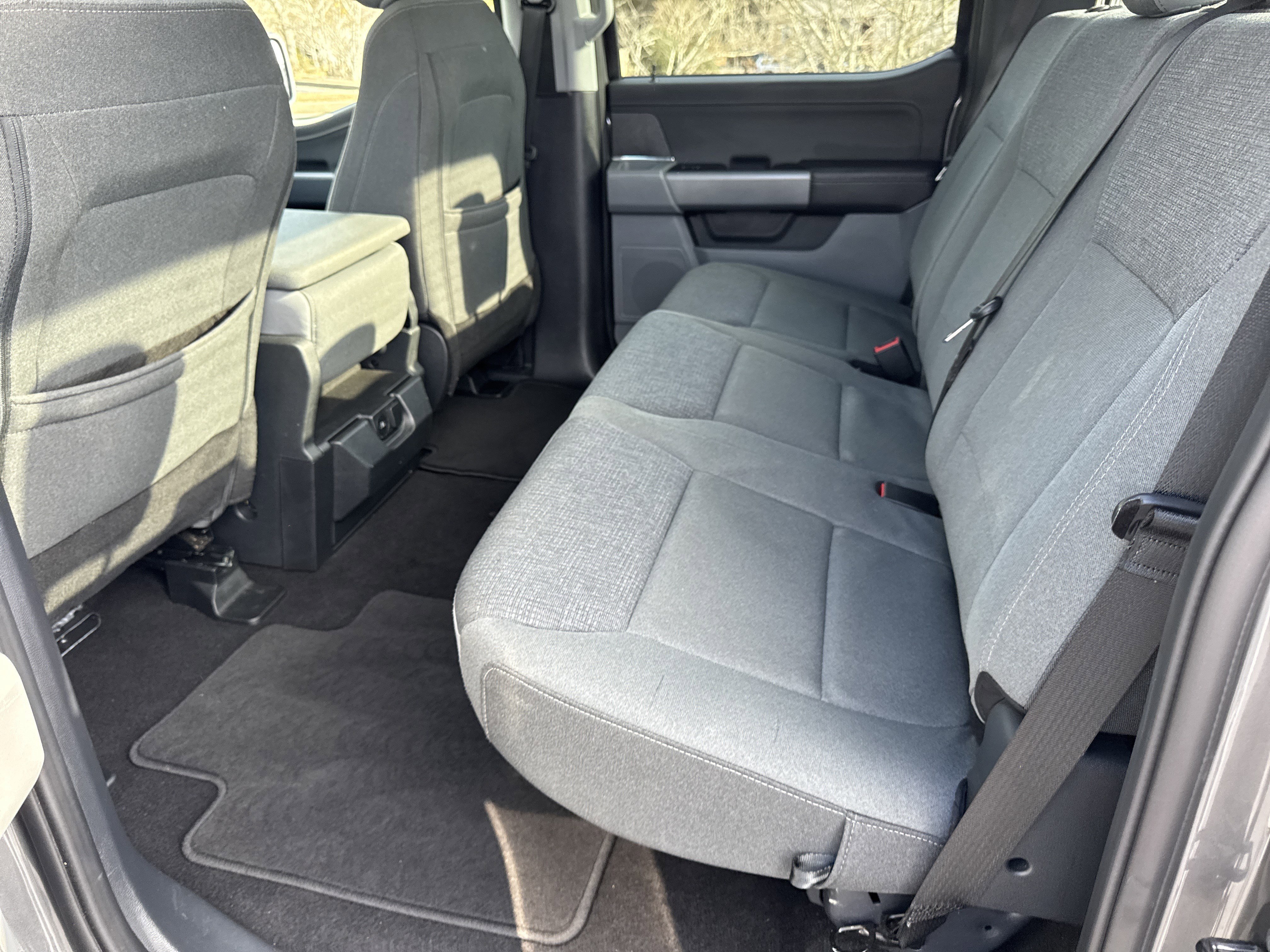 2025 Ford F-150 XLT - Photo 21