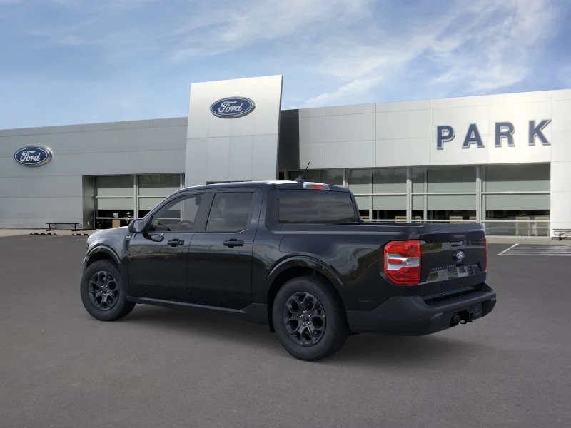 New 2026 Shadow Black Ford XLT image 4