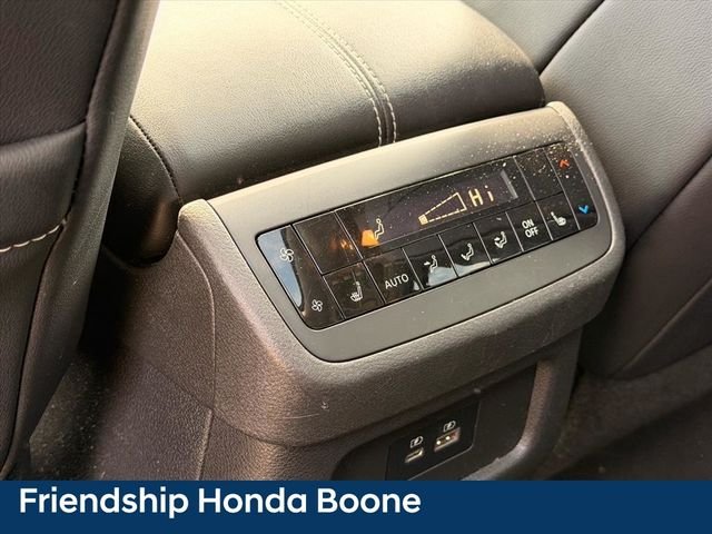 Used 2022 Gray Nissan SL image 13