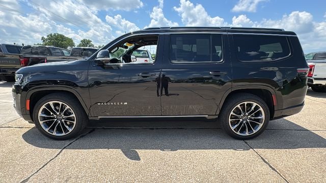 Certified Used 2023 Black Jeep Series III image 7