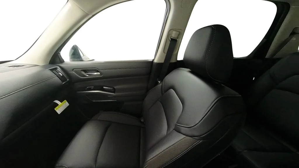 Certified Used 2024 Black Nissan SL image 33