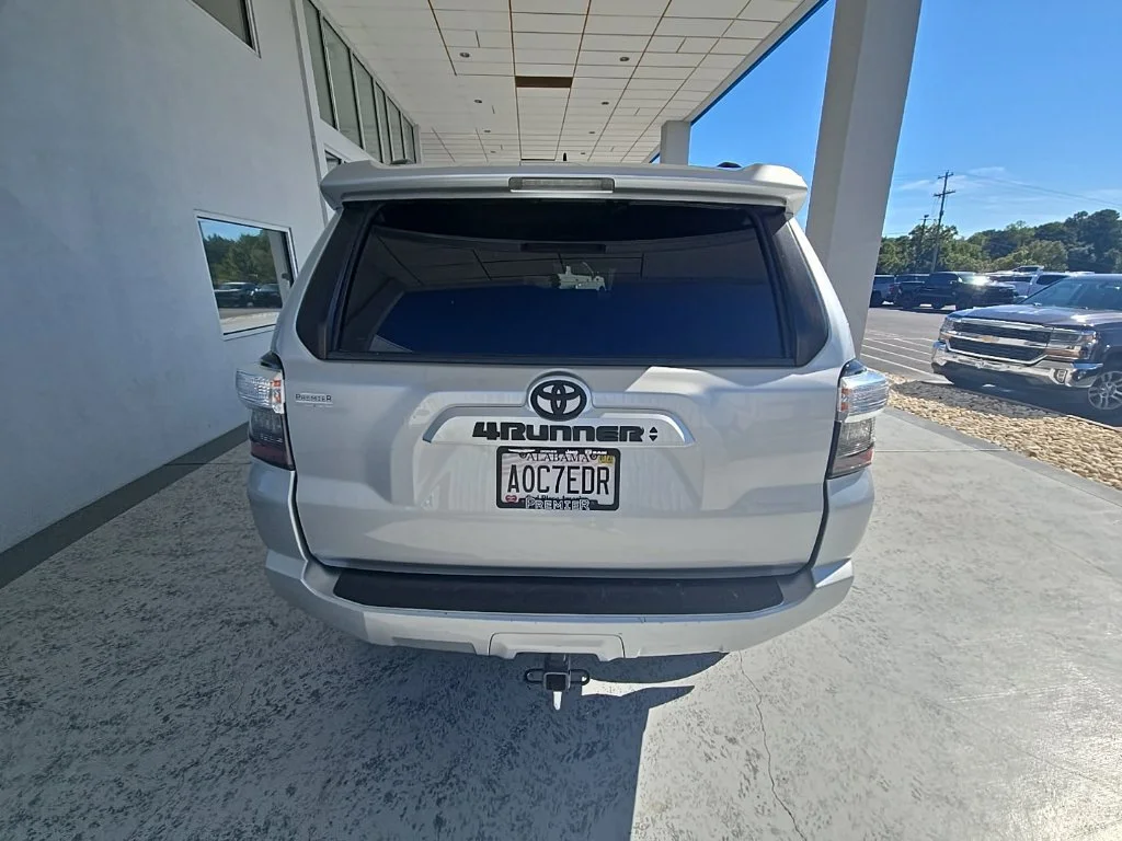 Used 2021 Classic Silver Metallic Toyota SR5 Premium image 11