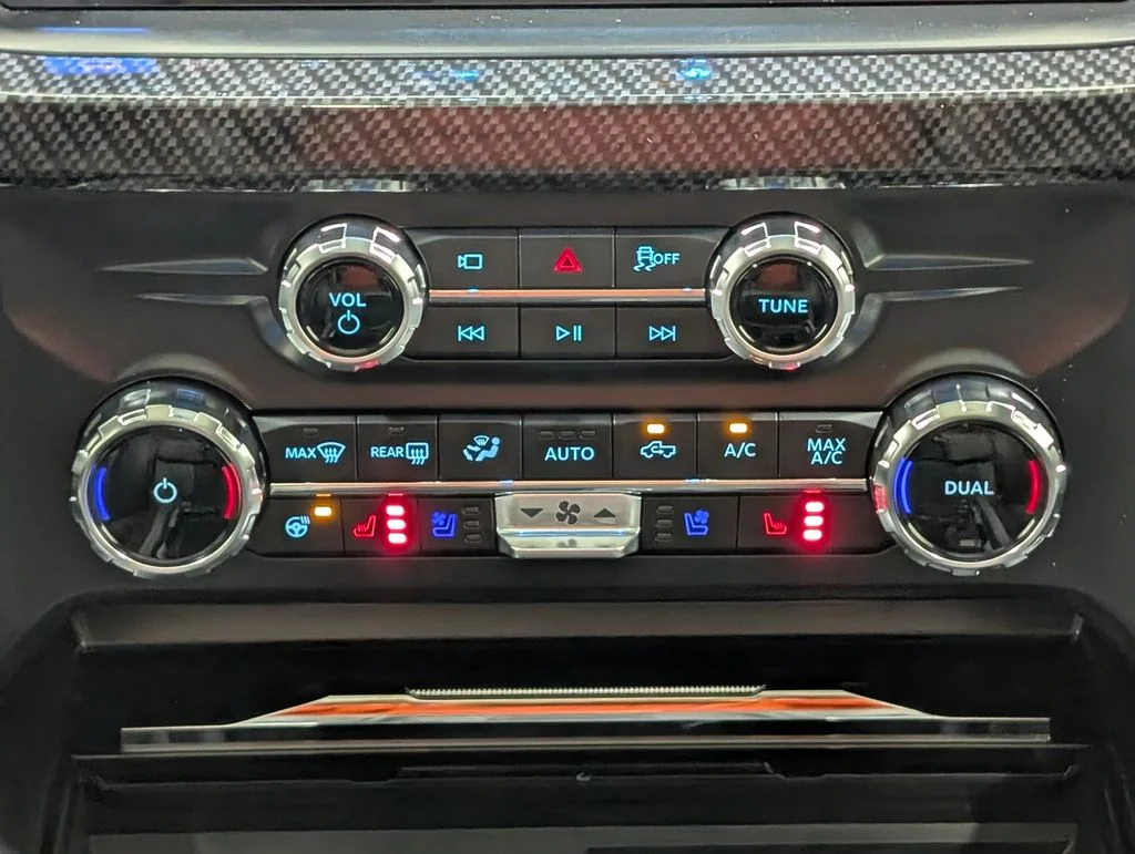 New 2026 Agate Black Metallic Ford F-250® Lariat® image 6