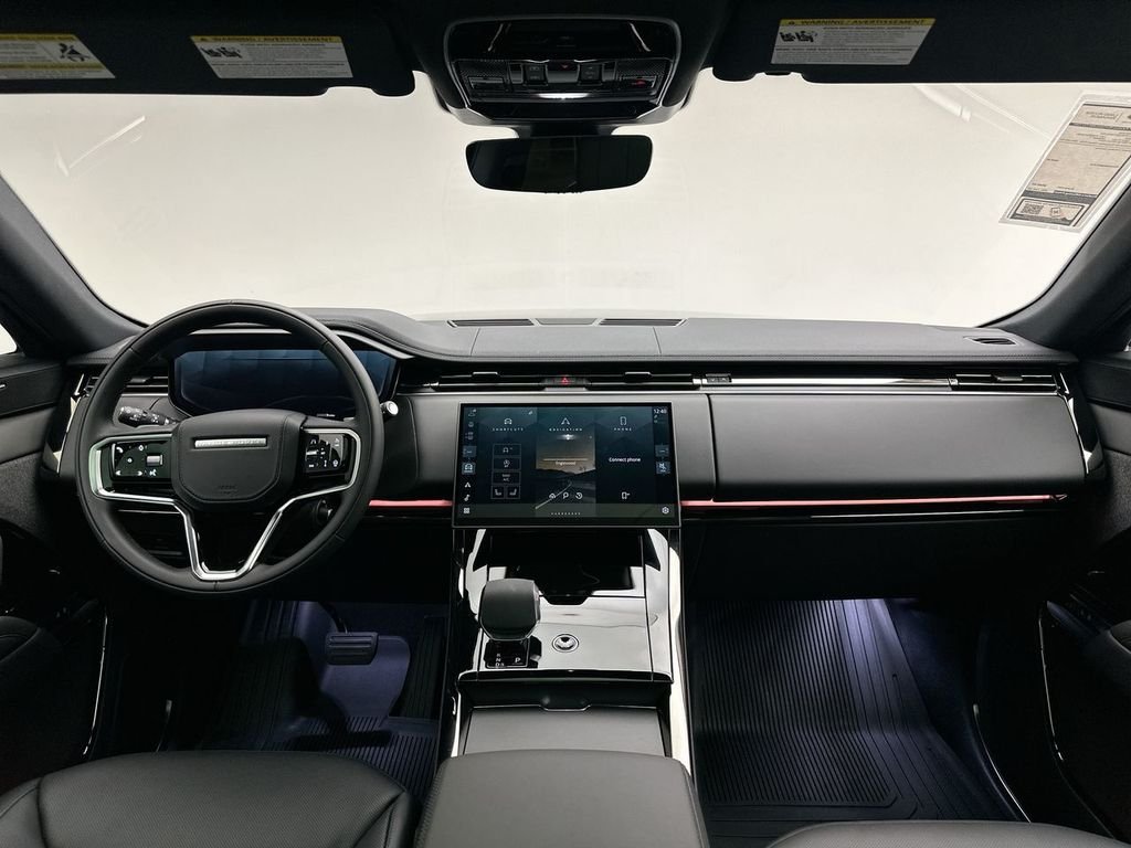 New 2026 Santorini Black Land Rover SE image 8
