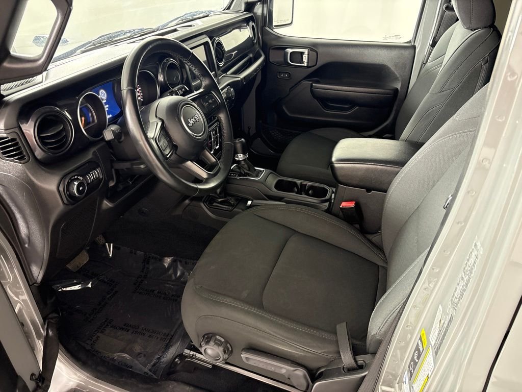 Used 2022 Gray Jeep Unlimited Sport Altitude image 25