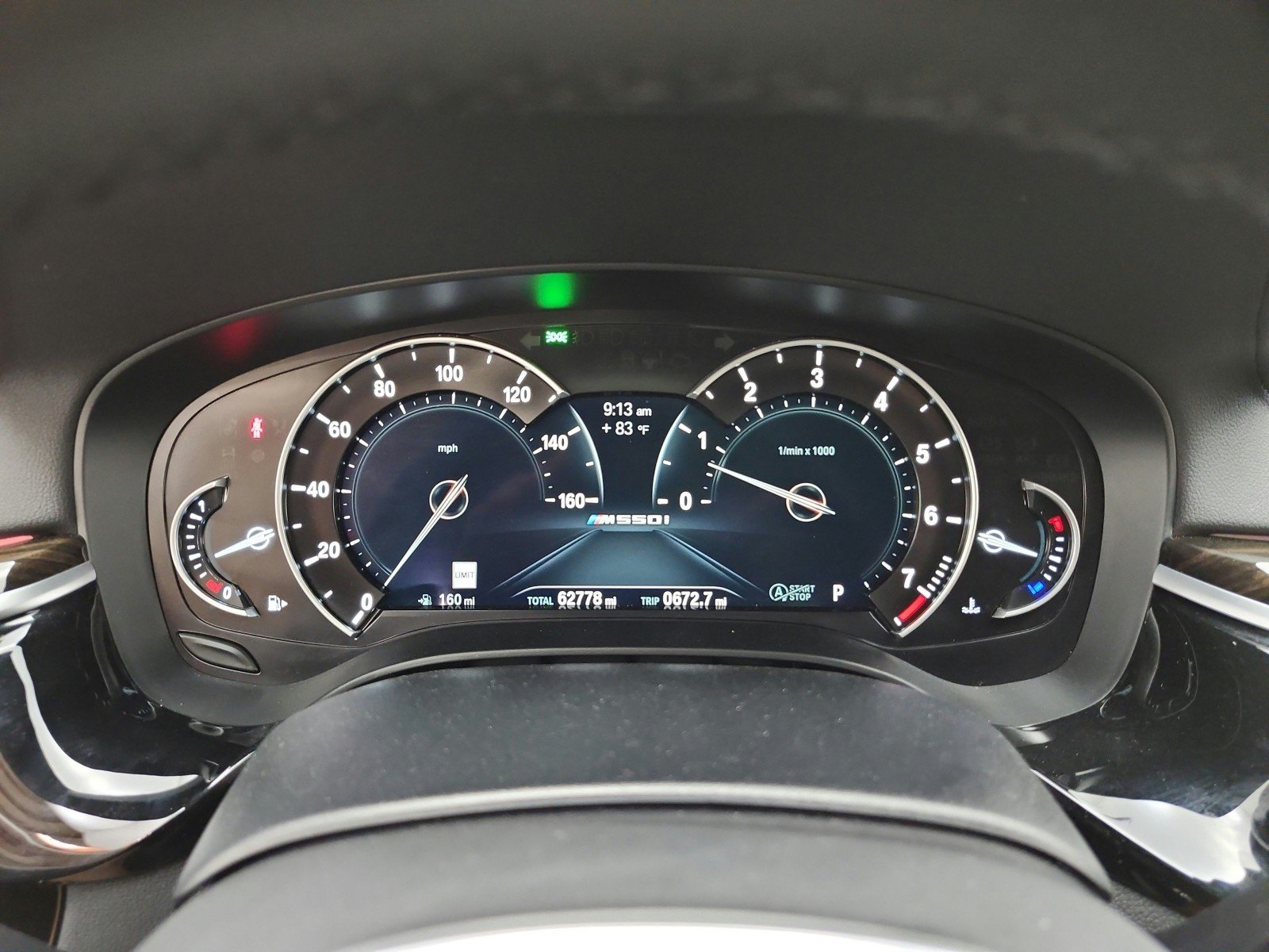 Used 2019 Alpine White BMW M550i xDrive Sedan image 9