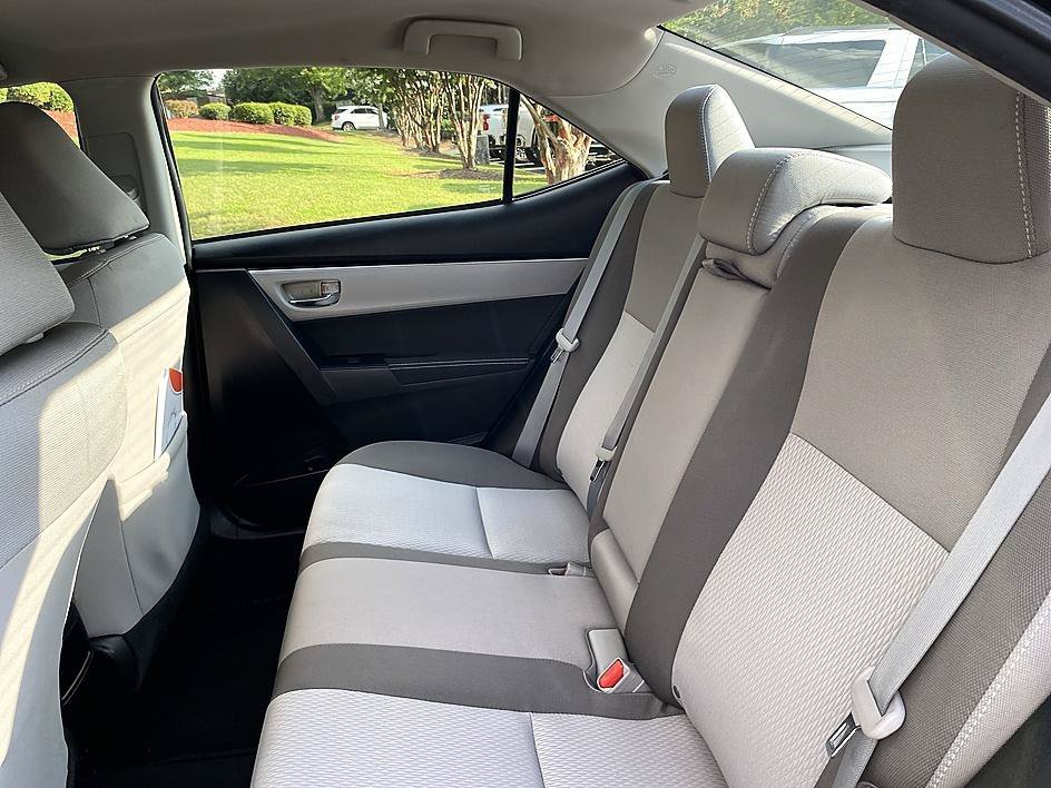 Used 2018 Black Sand Pearl Toyota LE image 13