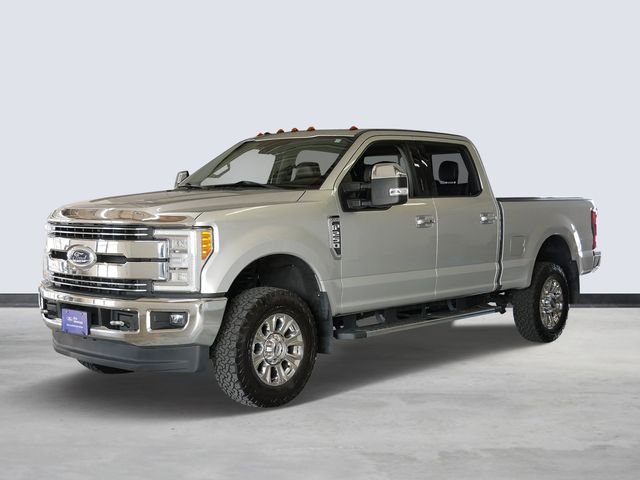 Used 2018 Ingot Silver Ford Lariat image 1