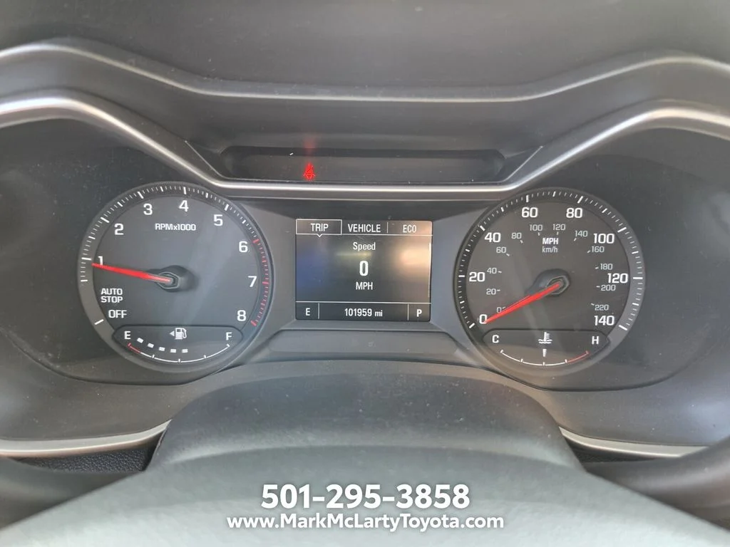 Used 2022 Red Chevrolet LS image 21