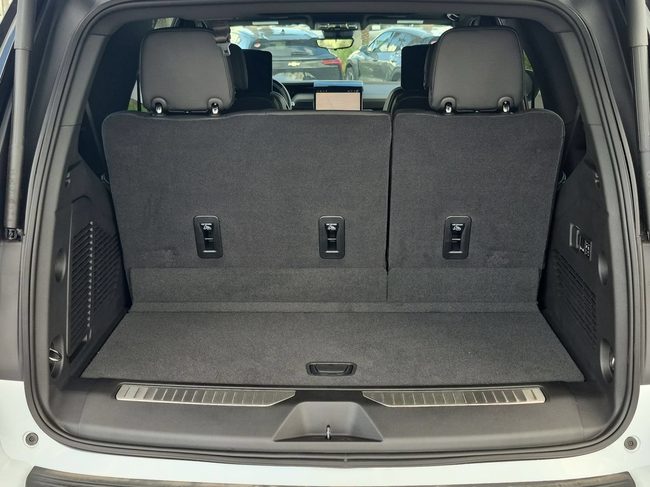 New 2026 Glacier White Tricoat GMC Denali image 25