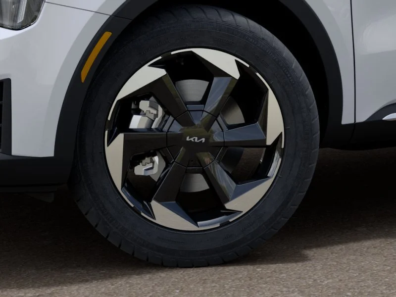 New 2026 White Kia EX image 9