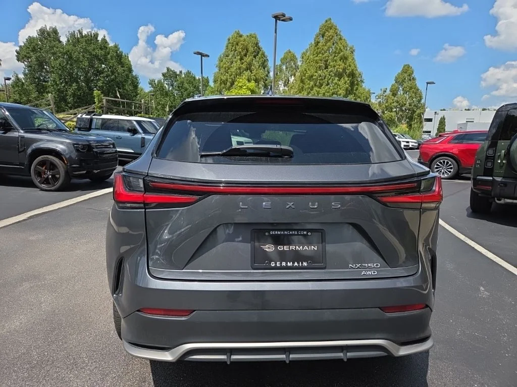 Used 2024 Gray Lexus 350 F SPORT Handling image 4