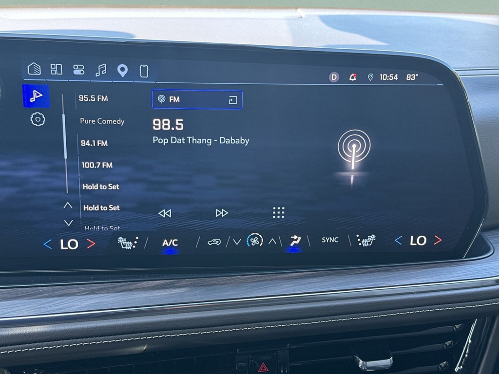 Used 2025 Gray Chevrolet LT image 26