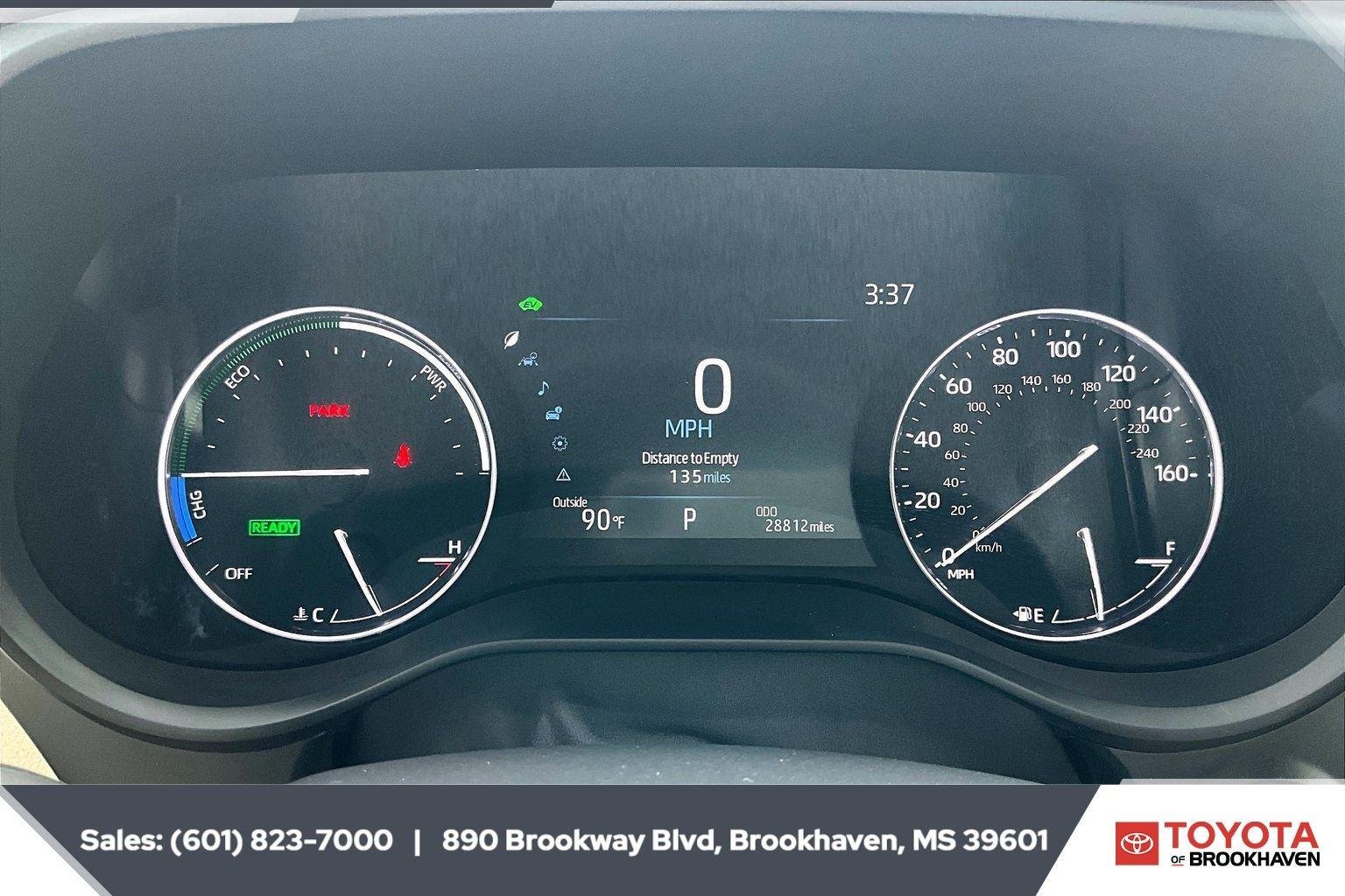 Used 2024 Windchill Pearl Toyota Platinum AWD image 16