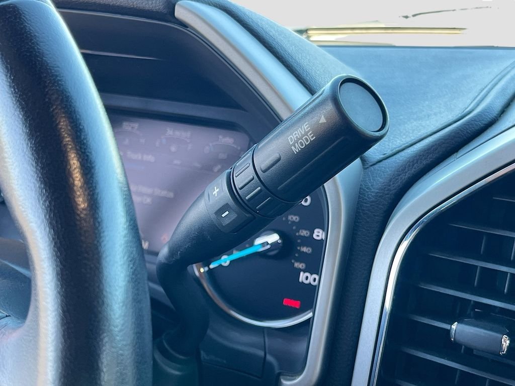 Used 2022 Red Ford Lariat image 17