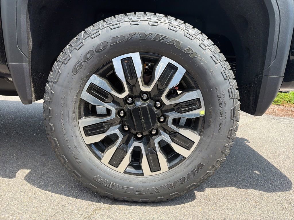2026 GMC Sierra 2500HD Denali Ultimate - Photo 8