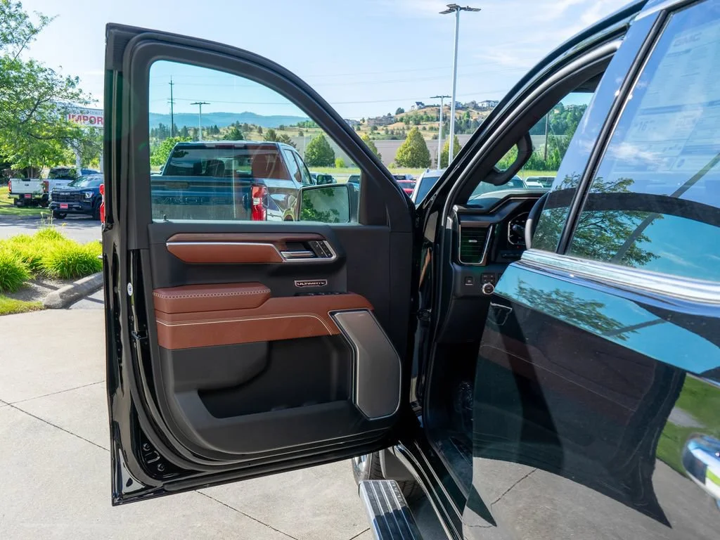 New 2026 Onyx Black GMC Denali Ultimate image 18