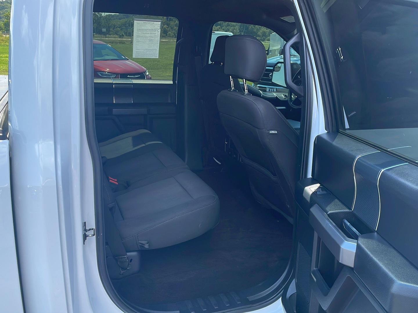 Certified Used 2020 Oxford White Ford XLT image 29
