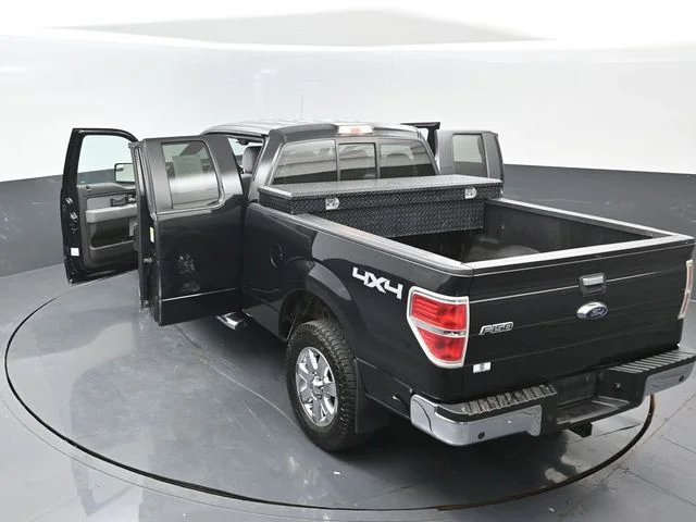 Used 2014 Tuxedo Black Metallic Ford XLT image 26