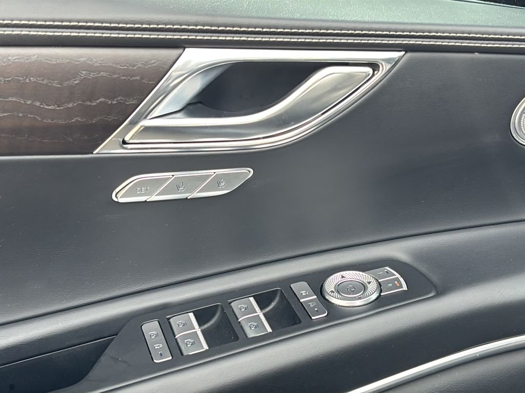2024 GENESIS GV80 Standard - Photo 12