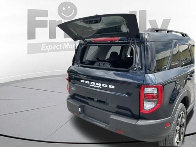 Used 2023 Blue Ford Outer Banks image 63