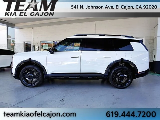 New 2027 White Kia X-Line SX image 6