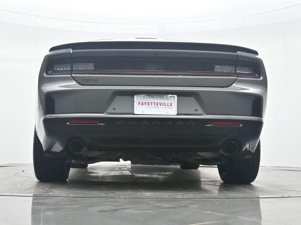 New 2026 Destroyer Gray Exterior Paint Dodge R/T Scat Pack image 37