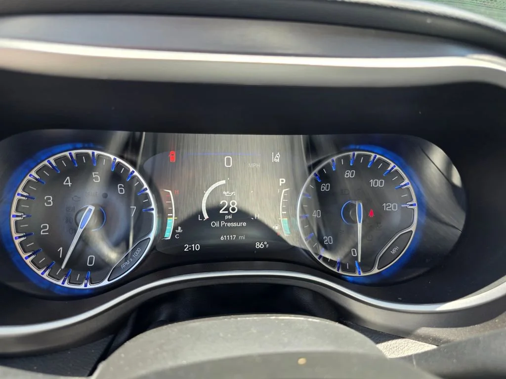 Used 2024  Chrysler Touring L image 21