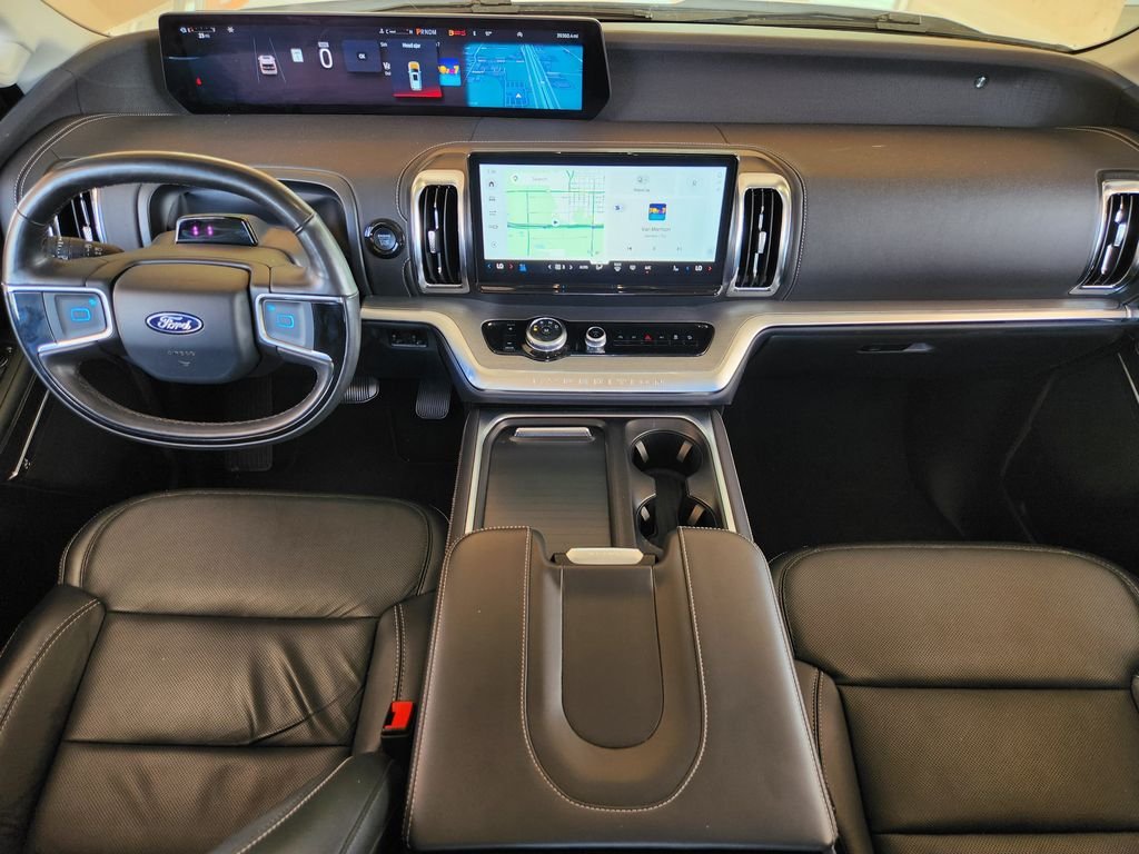 Used 2025 Oxford White Ford Platinum image 27